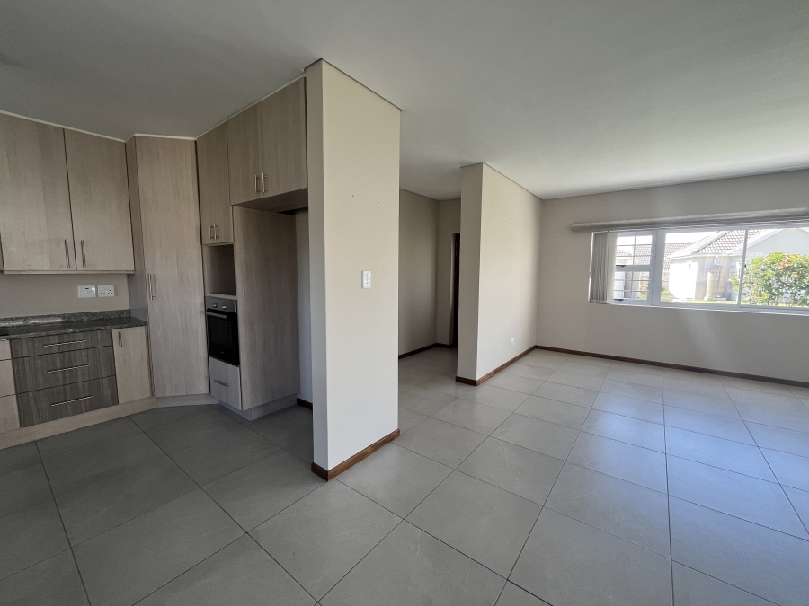 2 Bedroom Property for Sale in Heiderand Western Cape